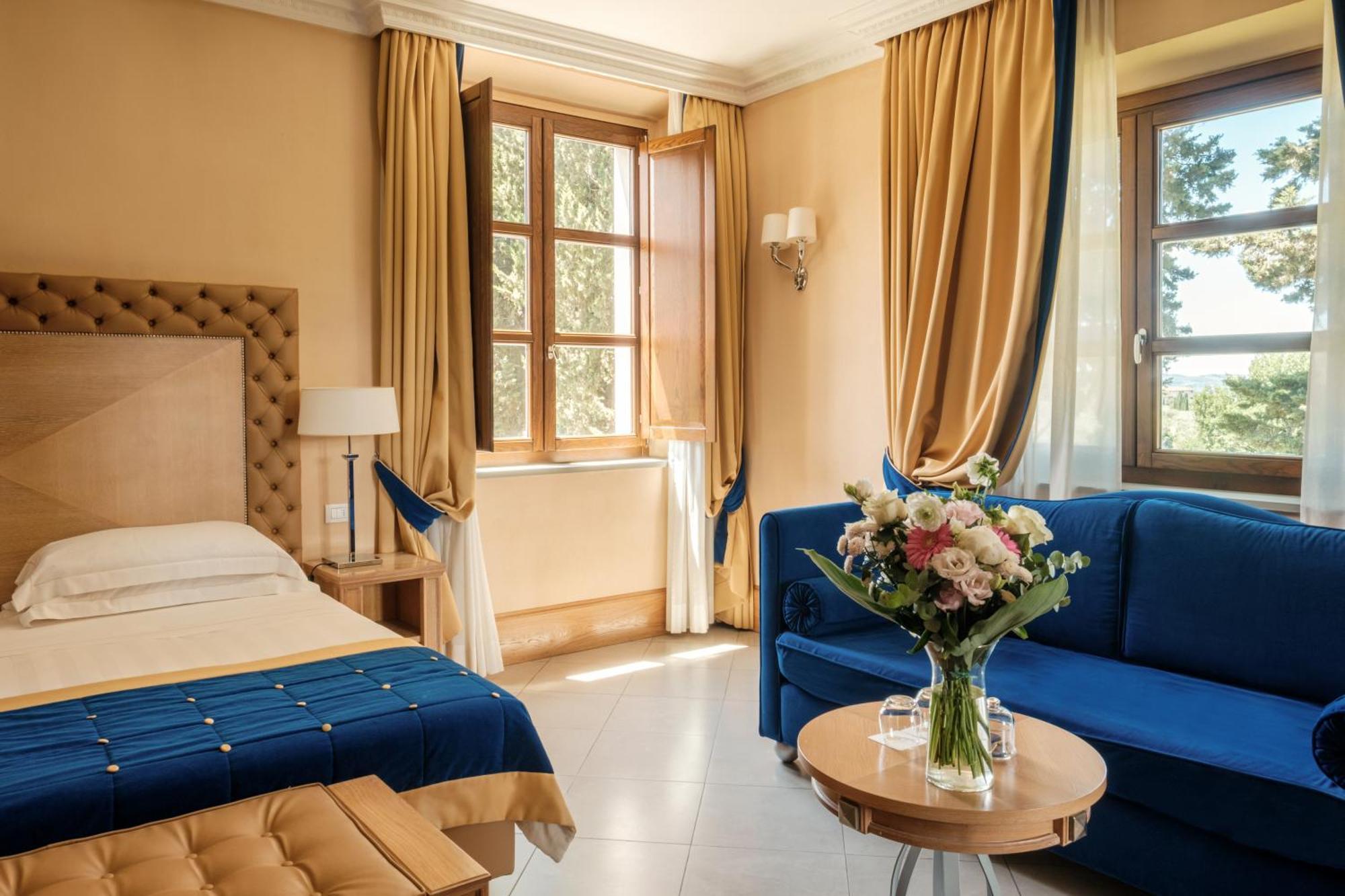 Villa Tolomei Hotel&Resort Firenze Esterno foto A room at the hotel
