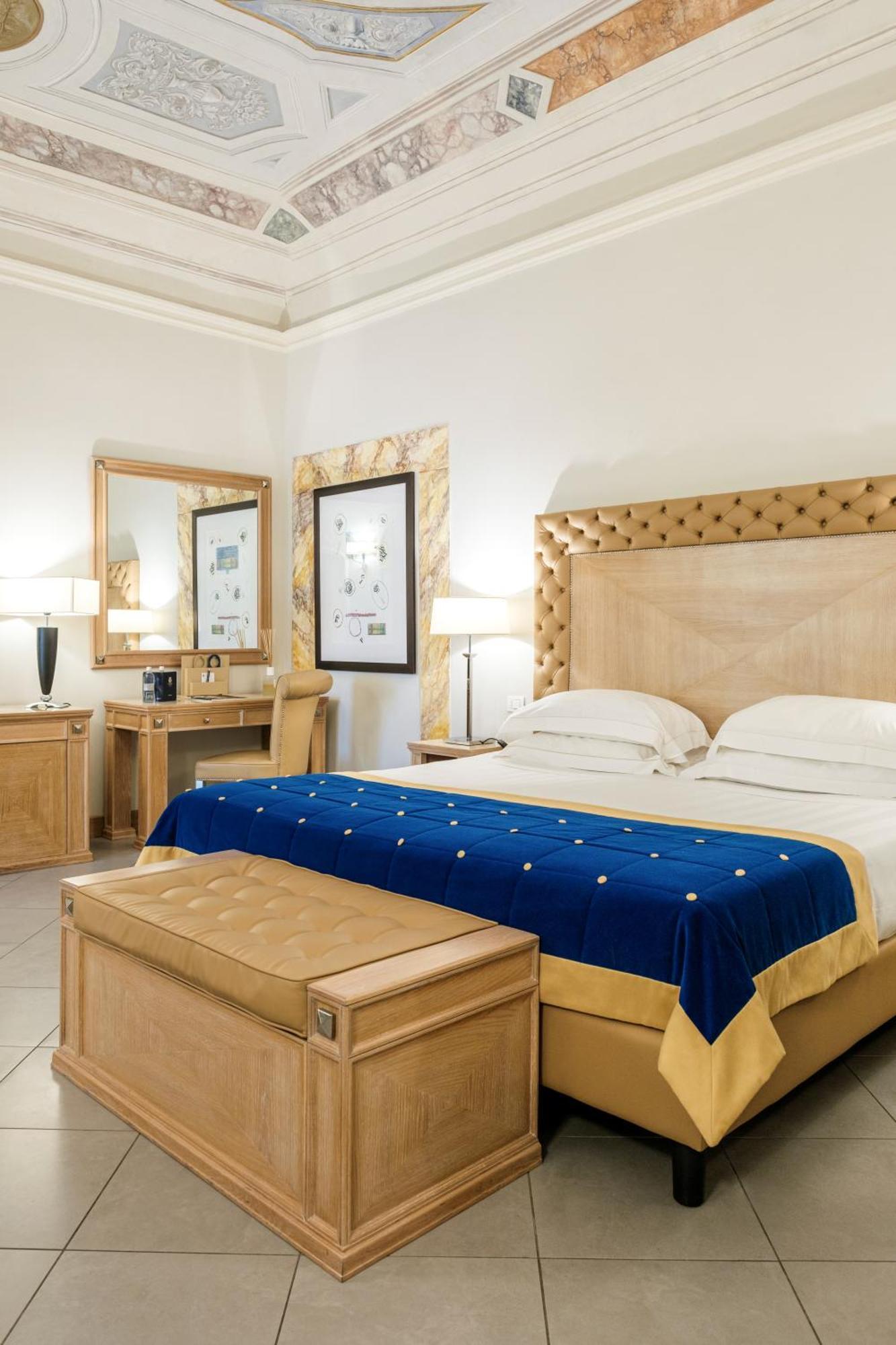 Villa Tolomei Hotel&Resort Firenze Esterno foto A bedroom at the hotel
