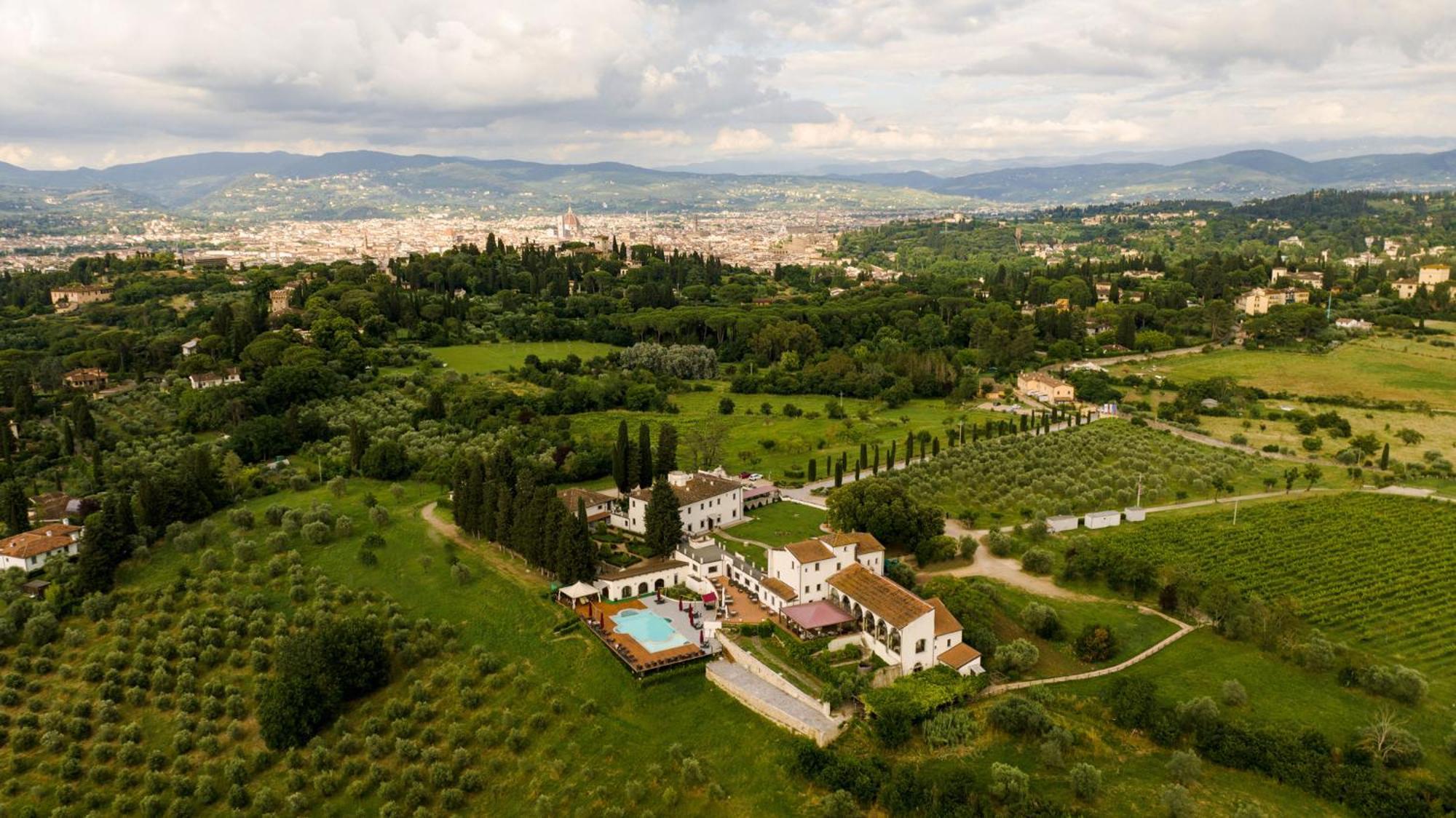 Villa Tolomei Hotel&Resort Firenze Esterno foto Aerial view of the villa